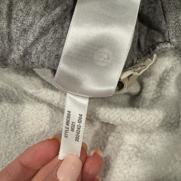 Madewell Heather Gray Crew Neck Sweatshirt - Picture 6 of 12